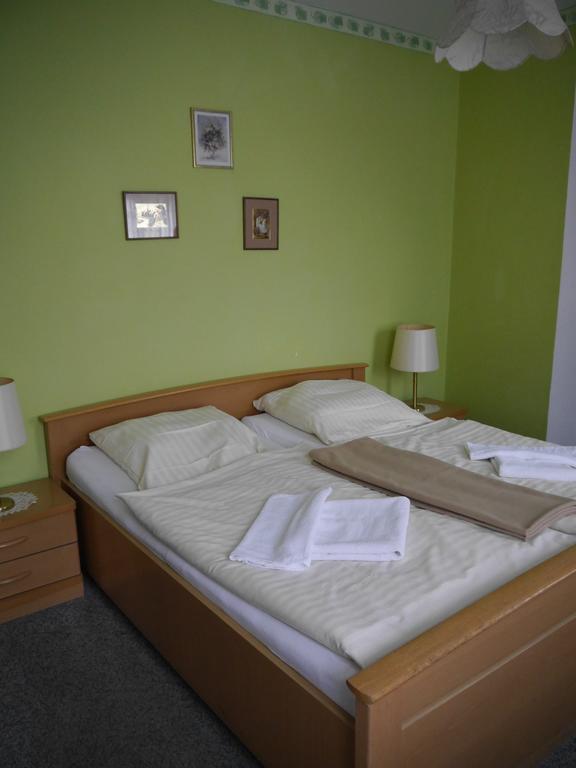 Hotel Zur Sonne Cottbus Pokoj fotografie